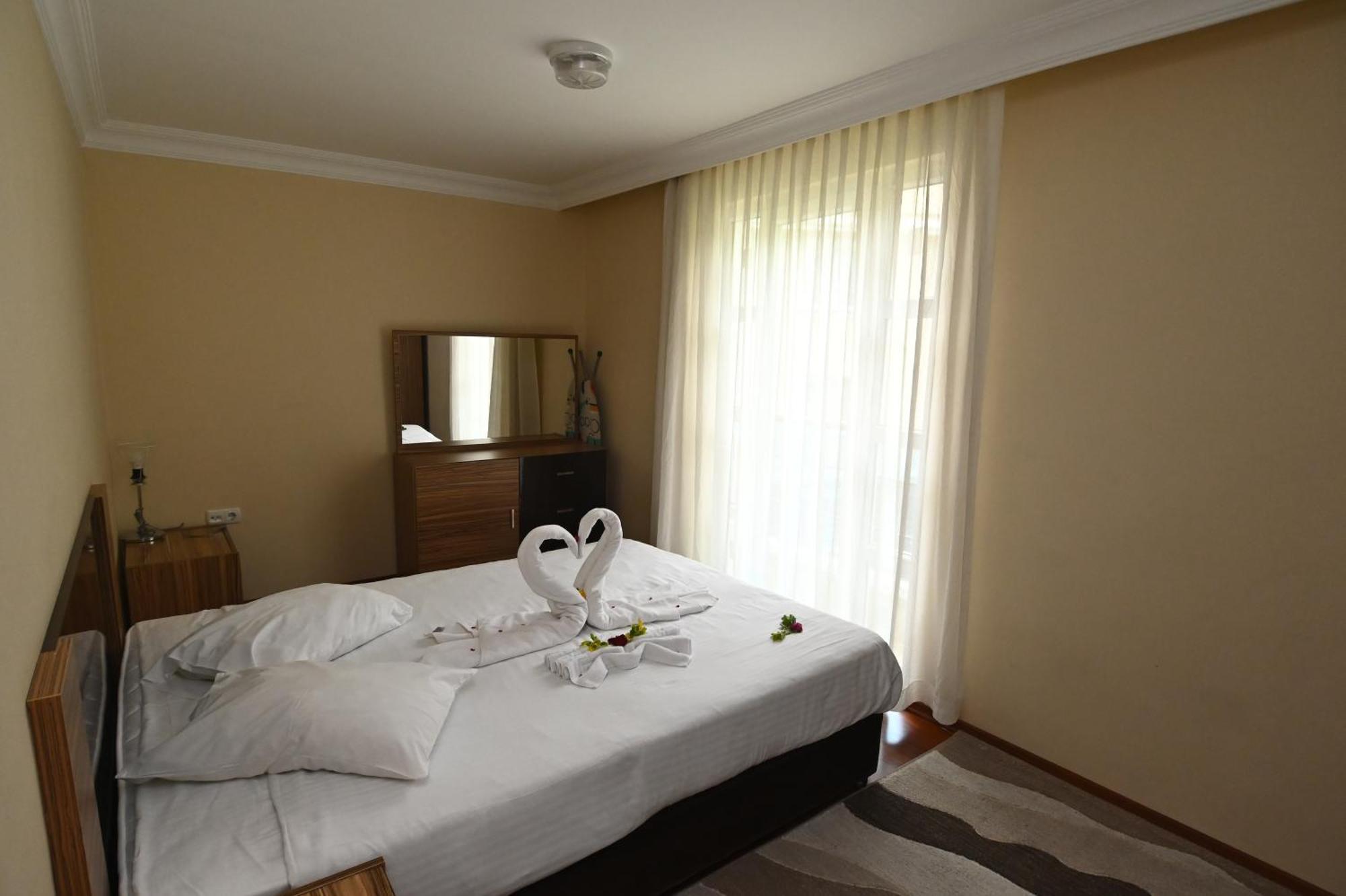 Sarot Thermal Vadi Tatil Koyu - Halal Hotel Bolu Kültér fotó